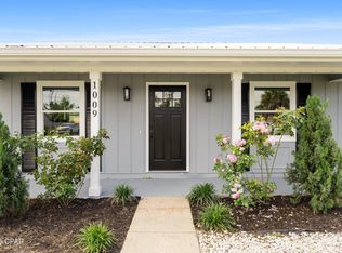 1009 W 19th Ct, Lynn Haven, FL 32444