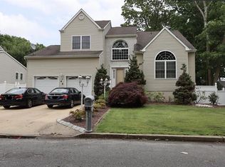 45 Jennifer Dr, Howell, NJ 07731