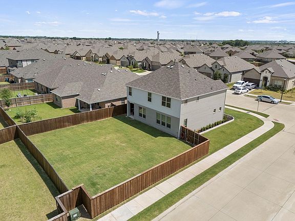 2nd image of 4228 Bullock Ln