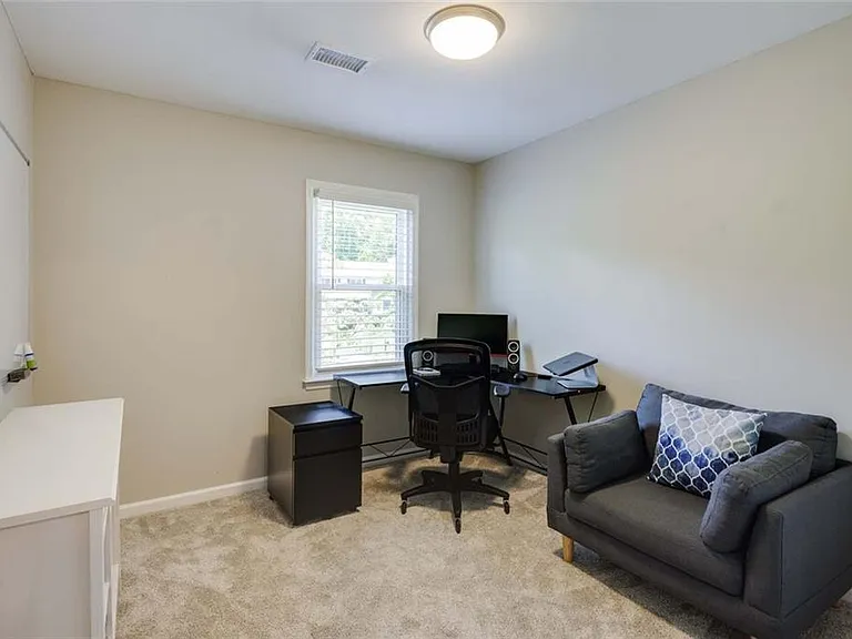 1140 Mitsy Forest Dr NE — Photo 24