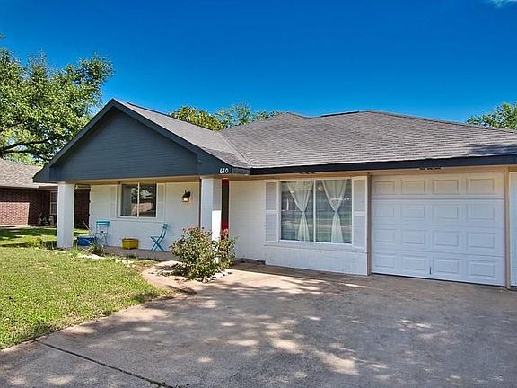 5th image of 610 Bent Wood Dr