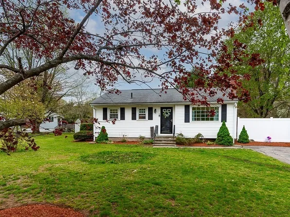 3 Pickard Ln, Littleton, MA 01460