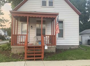 613 W Walnut St, Bloomington, IL 61701