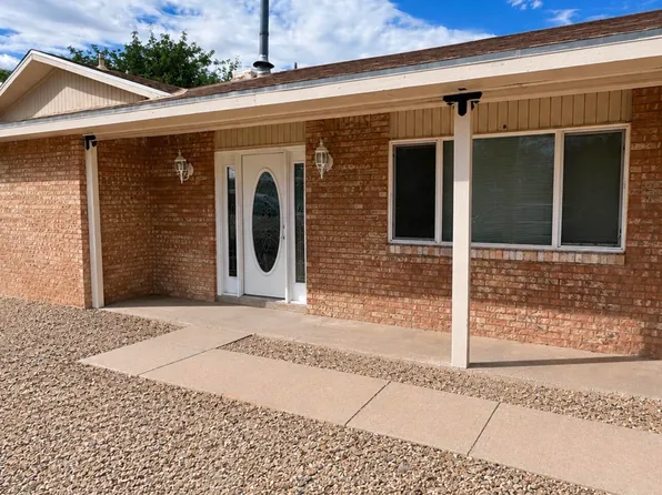 460 Basham Ct, Rio Communities, NM 87002