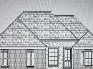 20 Ashburn Woods Ave, Natchez, MS 39120