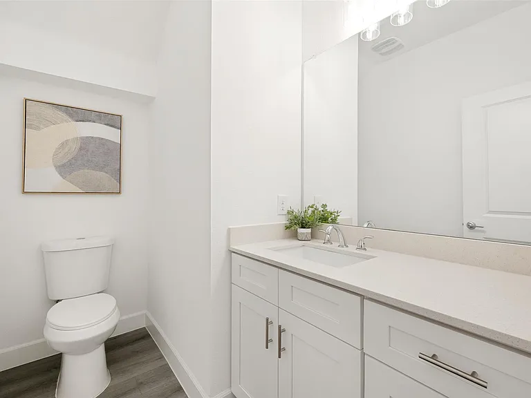 5609 Woodlands Dr — Photo 14