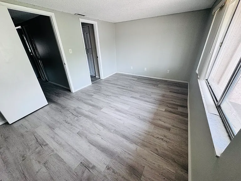 5506 Loblolly Ct — Photo 12