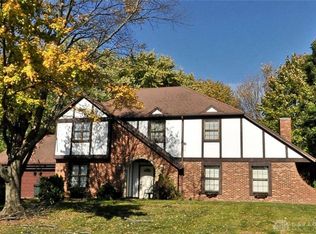 341 Signalfire Dr, Dayton, OH 45458