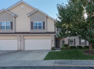 10235 Eller Creek Dr, Fishers, IN