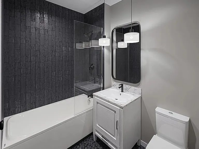 581 American Legion Hwy #101 — Photo 7