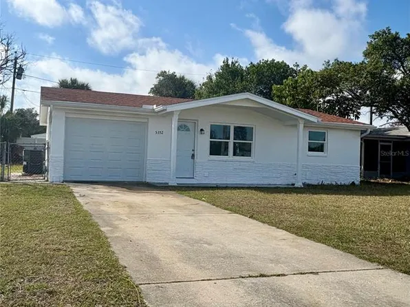 5352 Palm Dr, New Port Richey, FL 34652