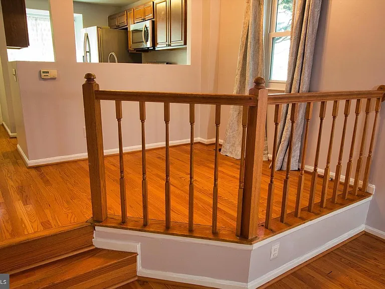 5901 Saint Giles Way — Photo 6