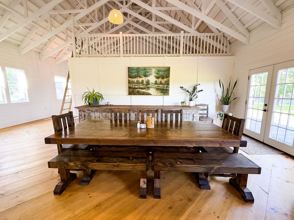 16th image of this home