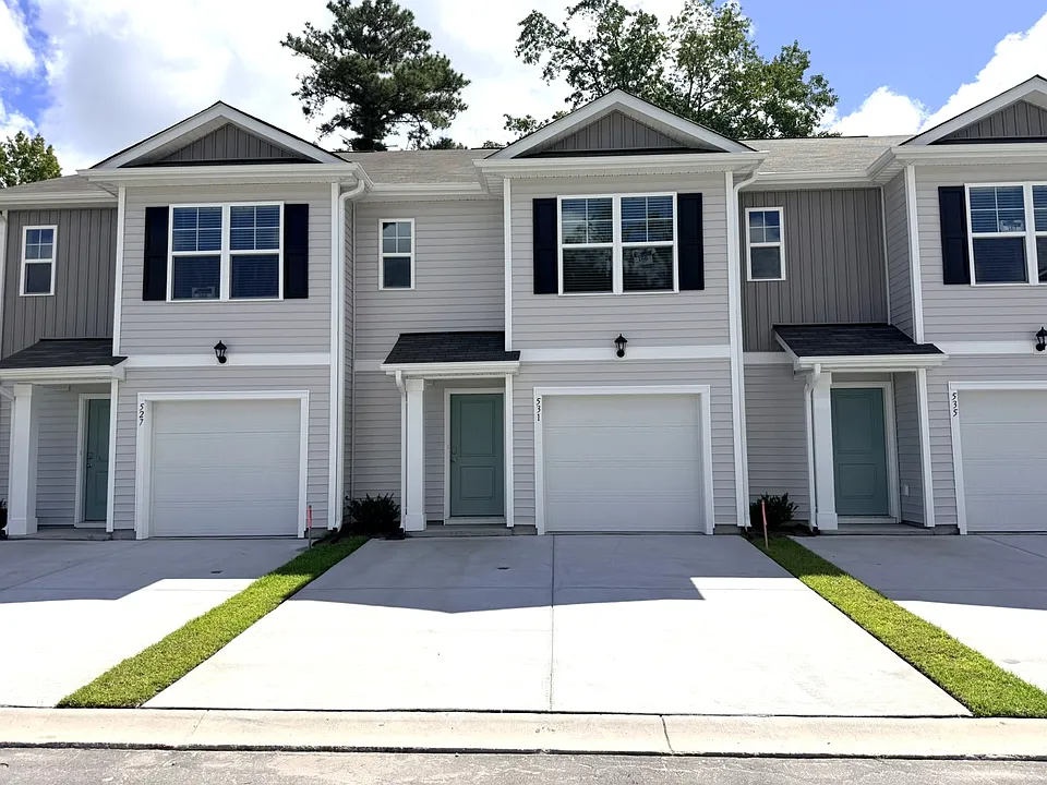 531 Gemstone Blvd