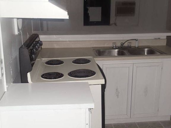 Kitchen to Living Room