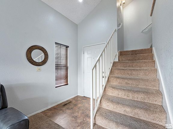 3rd image of 3157 Myles Dr