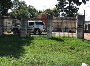 8814 Oak Knoll Ln, Houston, TX 77078