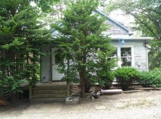 809 Area St, McHenry, IL 60051