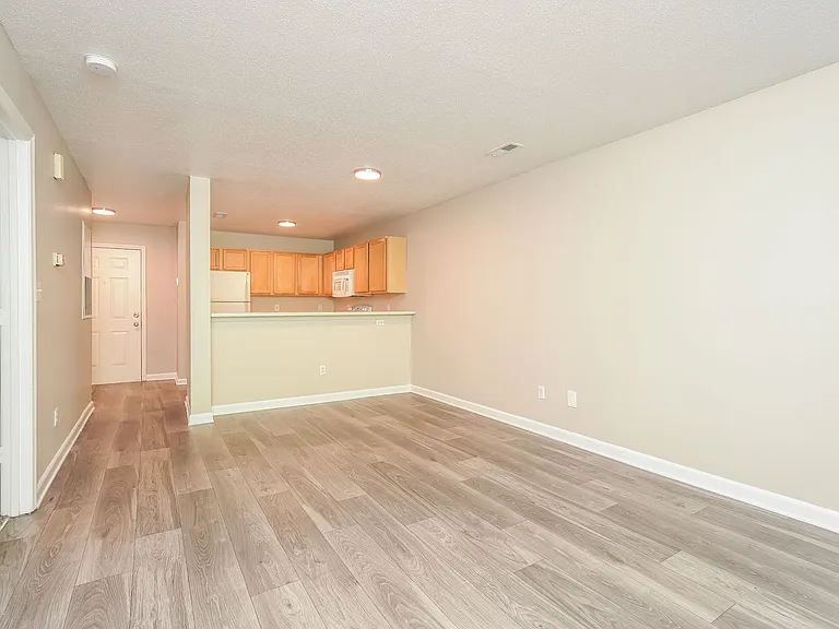 Wendover Ridge Apartments — Photo 21