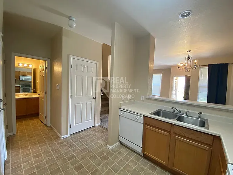 206 Alyssum Dr — Photo 10