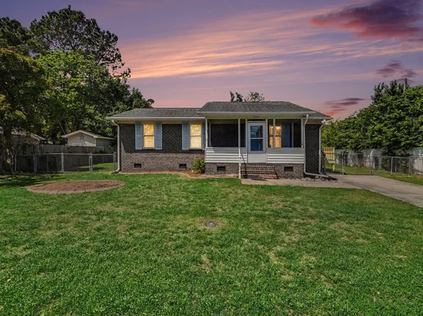 704 Wendy Ln., Conway, SC 29526