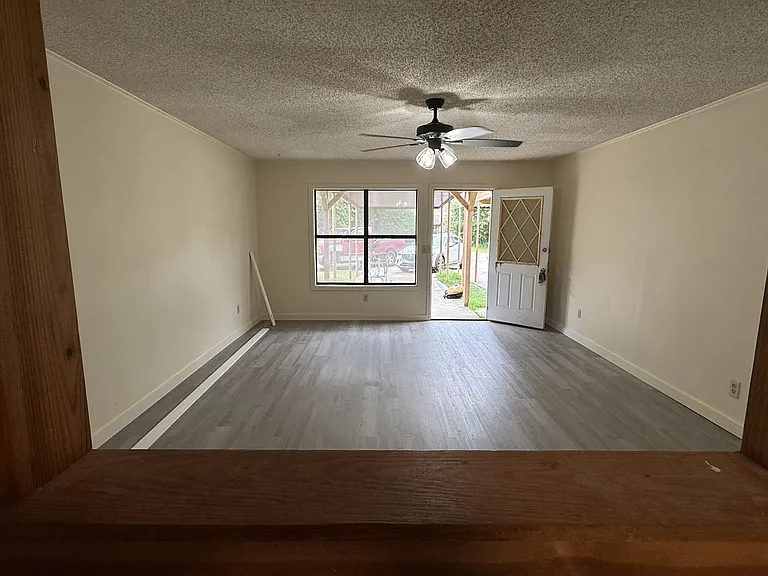 414 Alford Dr #1 — Photo 1
