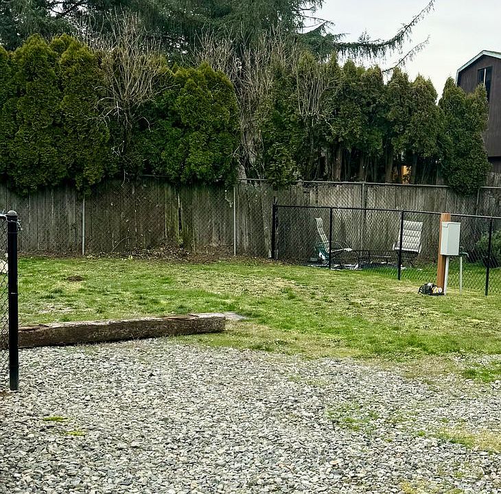 2nd image of 27314 SE Kent Kangley Rd Space 7