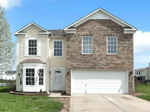 742 Holly Rose Way, New Whiteland, IN 46184