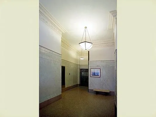 Sold by Stribling | media 20