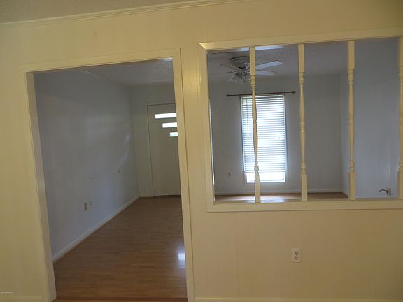 3rd image of 106 Driftwood Dr