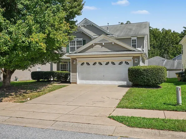 204 Georgetowne Dr, Clayton, NC 27520