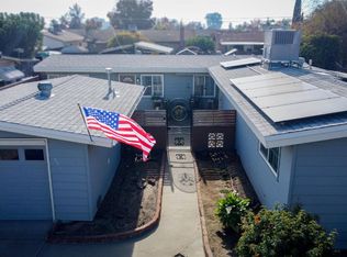 561 Lombardy Ln, Lemoore, CA 93245