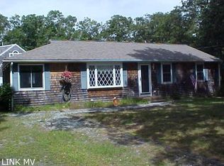 109 Franklin Ter #2, Vineyard Haven, MA 02568