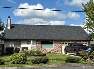2633 42nd Ave, Longview, WA 98632