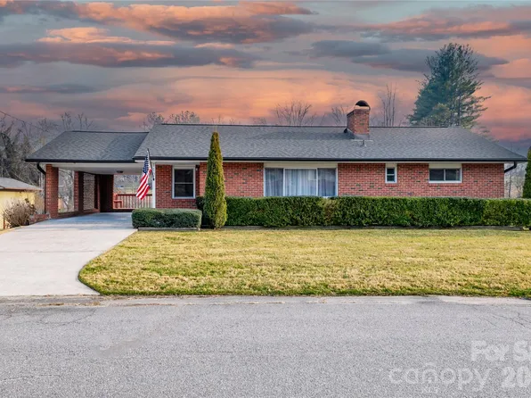 112 Allison Rd, Brevard, NC 28712