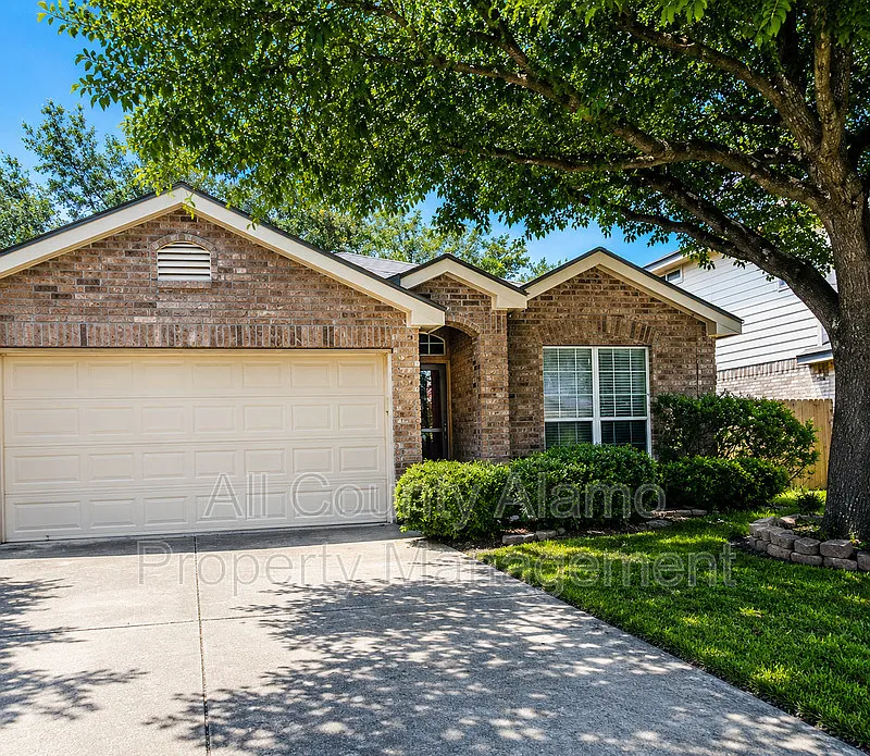 3 bed, 2.0 bath, 1500 sqft, $1,795 — Photo 2