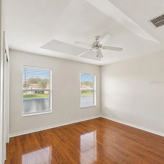 5269 Paradise Cay Cir — Photo 2
