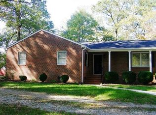 13401 Inge Rd, Chester, VA 23836