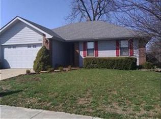 1441 W Lindberg St, Springfield, MO 65807