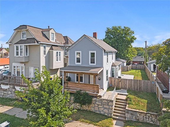 3rd image of 421 Prospect Ave