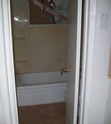 5th image of 2230 E Wood St