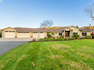 640 Cherokee Ave, Roseburg, OR 97471
