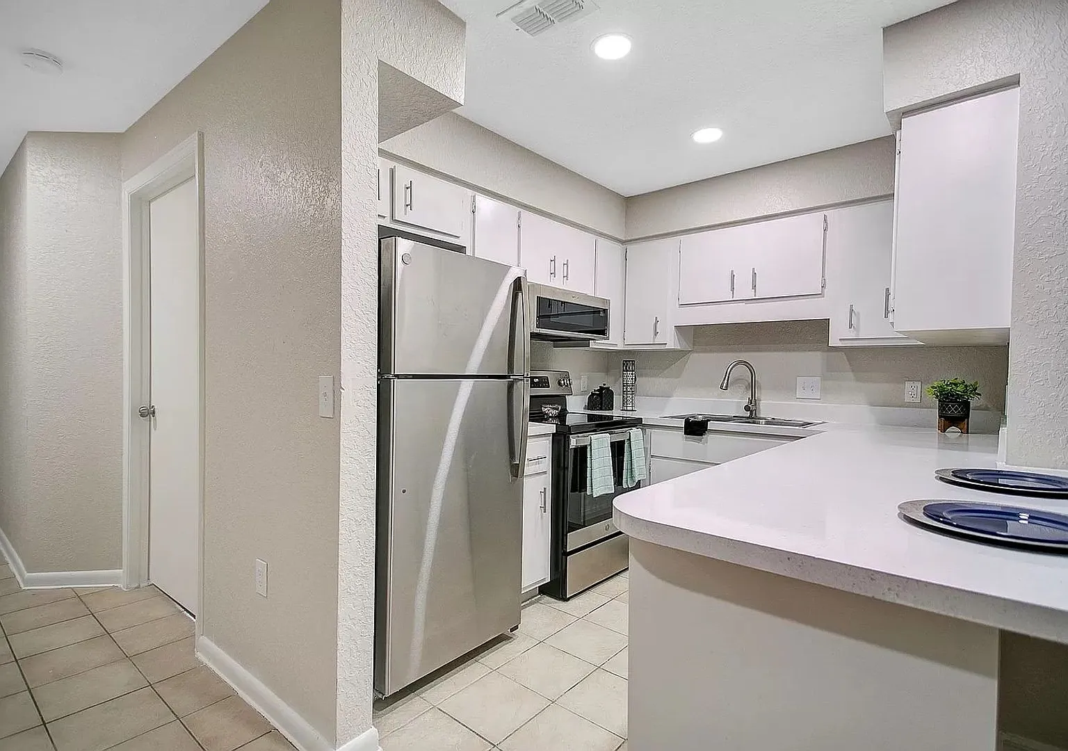 The Rhoads Apartments | 2 Bedroom Apartments in Leesburg, FL — Photo 2