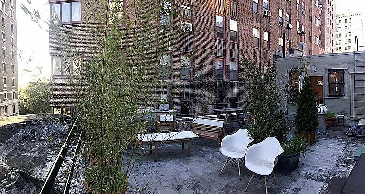 1st image of 321 W 103rd St