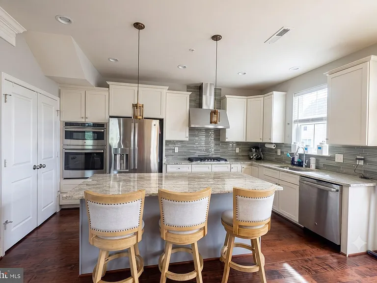 22494 Newcut Rd — Photo 10