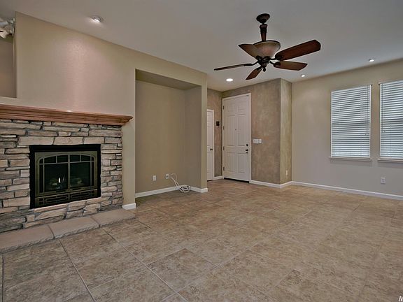2nd image of 5336 Cottage Cove Dr