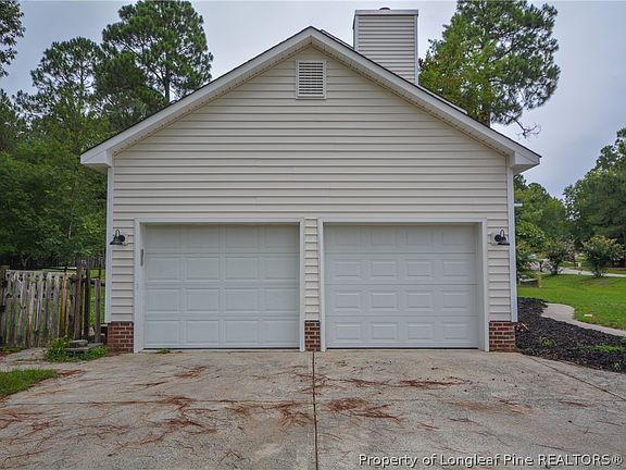 4th image of 166 Coachman Way
