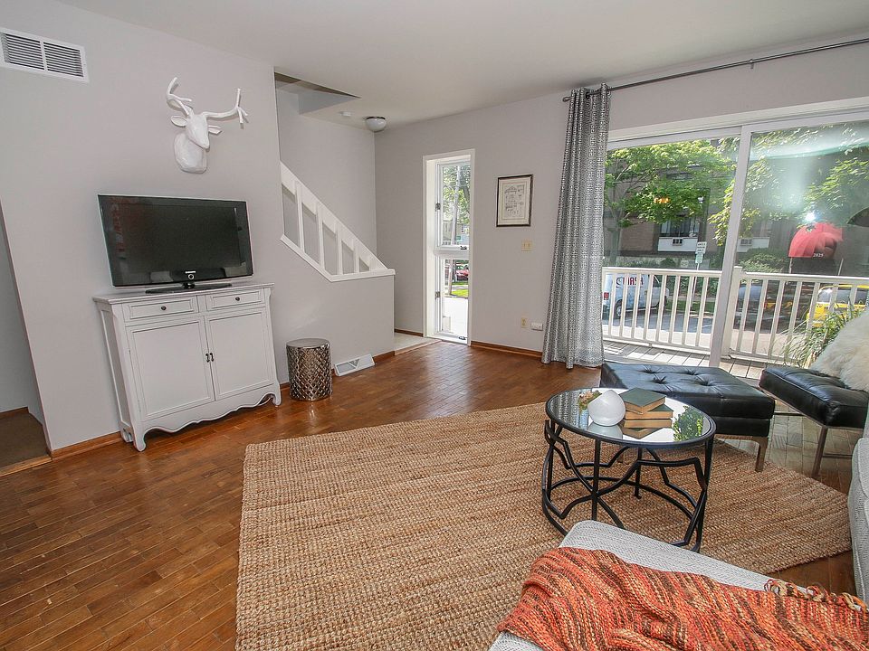 2024 E Greenwich Ave Milwaukee WI Zillow