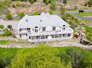 113 Overlook Rd, Pomona, NY 10970