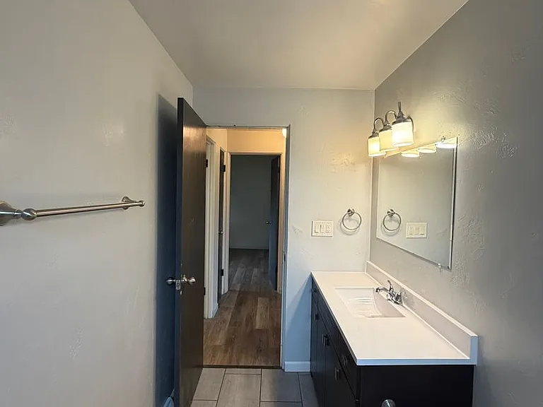 3309 E Edgemere Dr — Photo 8